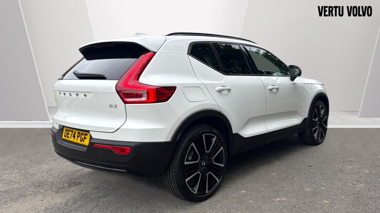 Volvo XC40 2.0 B3P Ultra Dark 5dr Auto Petrol Estate